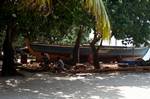 Repairing Boat, Meerenfushi, Maldives