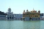 Lake & Golden Temple, Amritsar, India