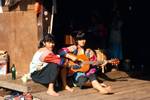 Girls, Guitar, Lisu / Akha, Thailand